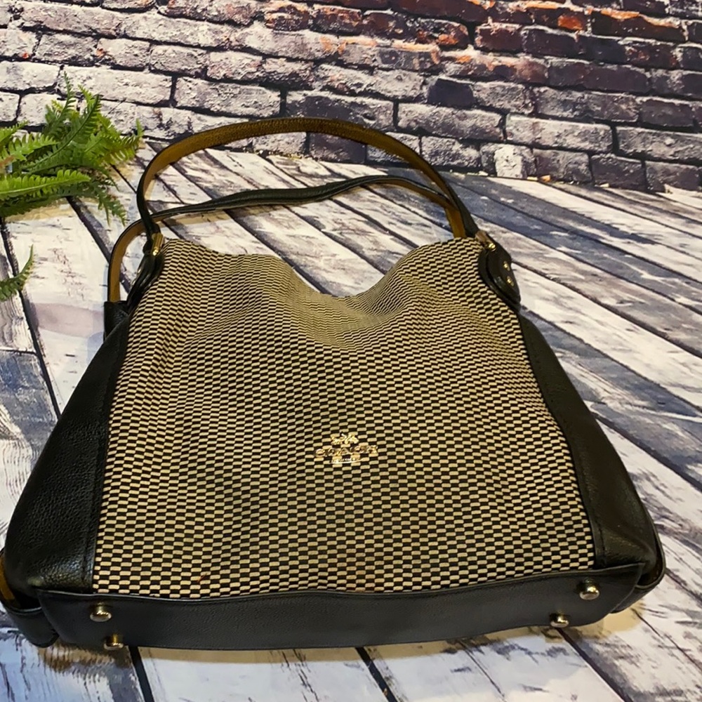 Coach Pebbled Leather and Jacquard Fabric Shoulder bag Legacy collection
